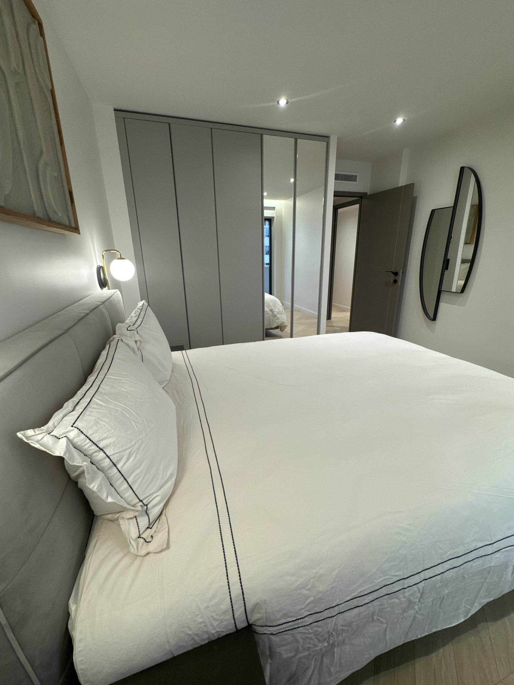 22-11 · bedroom, view 4