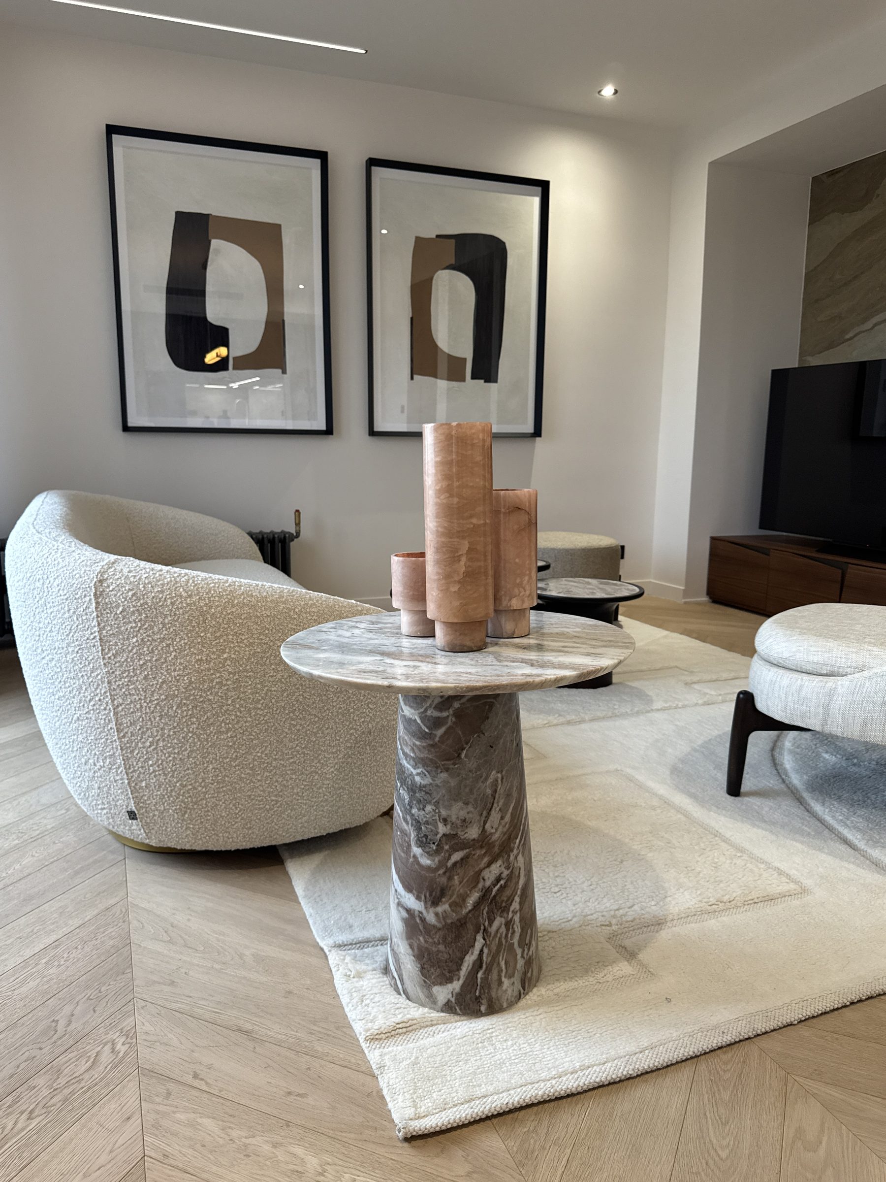 22-11 · living room, view 3