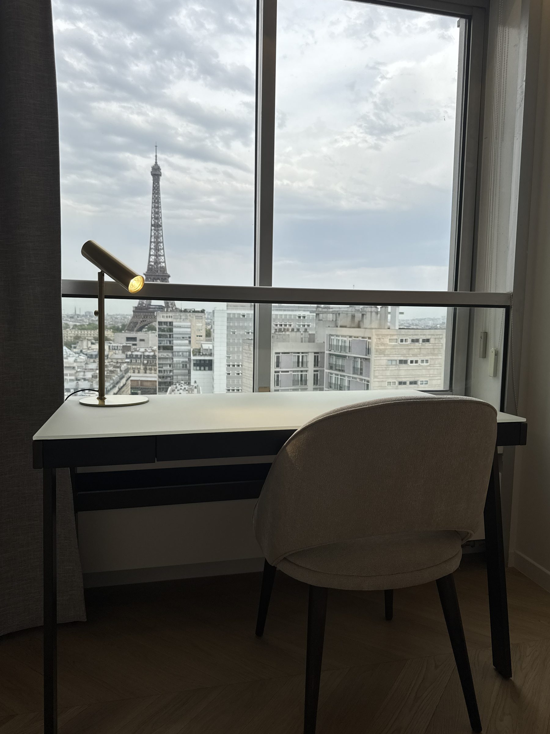 35-17 · bedroom, view 3