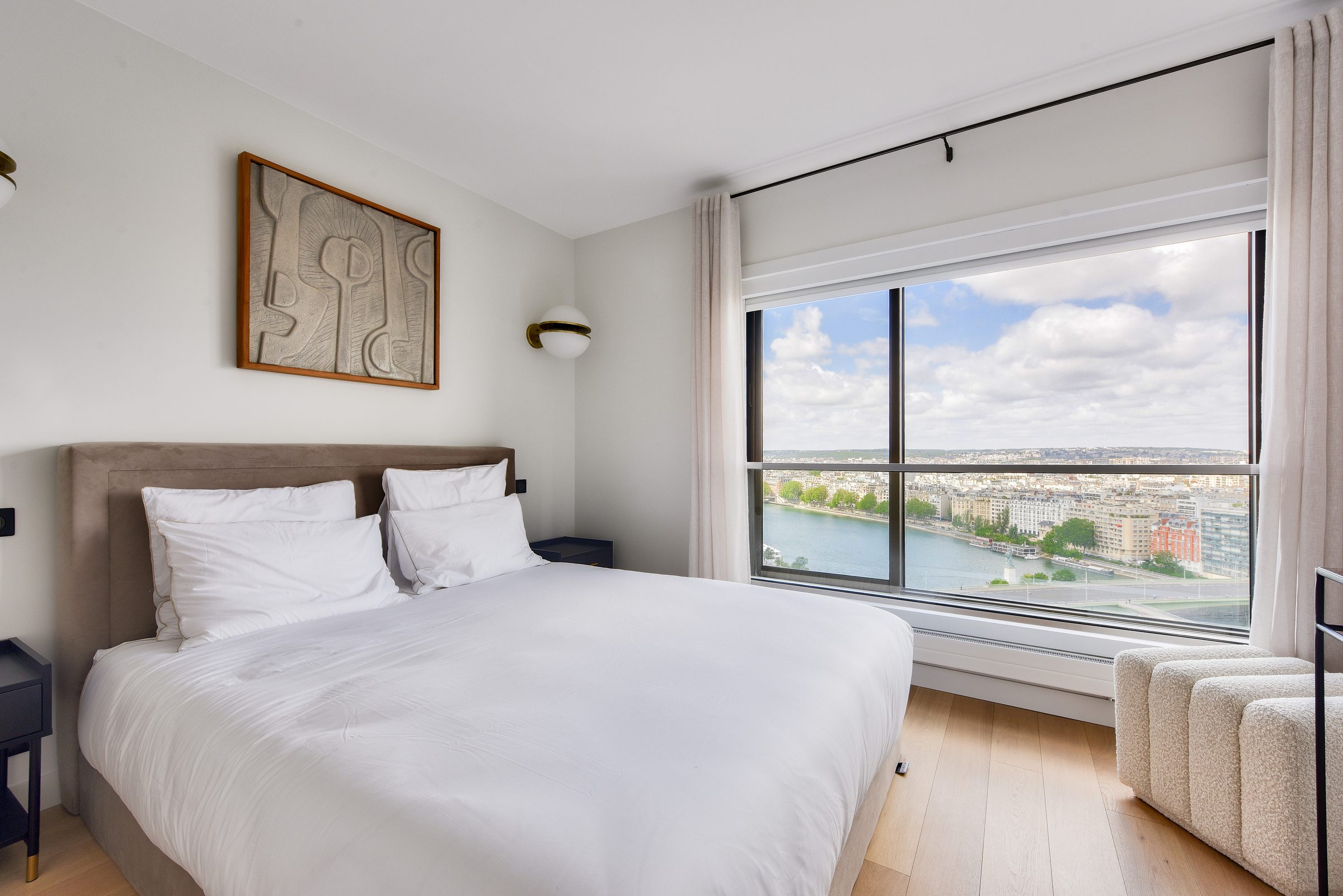 57-25 · chambre, vue d'ensemble