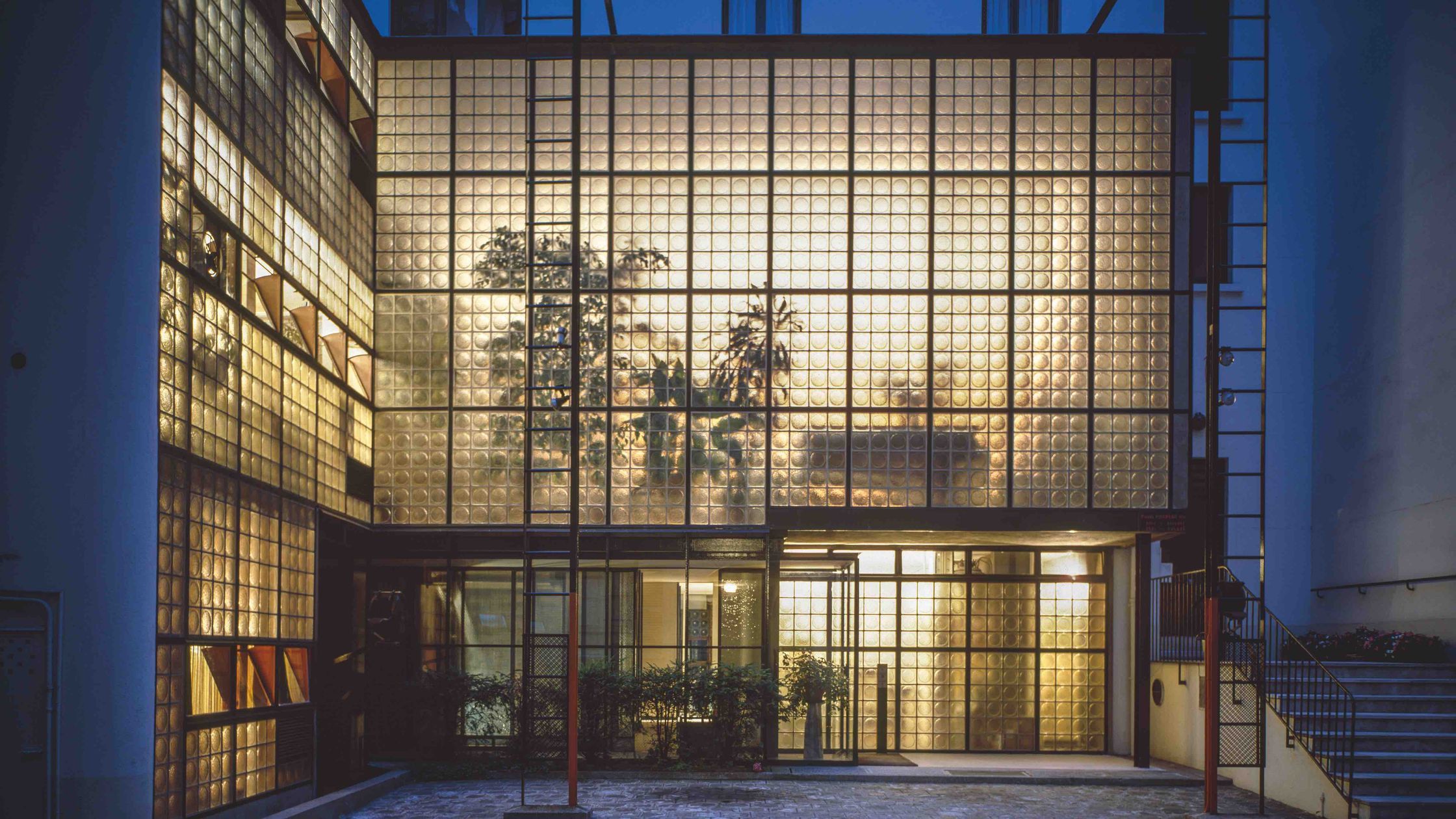Maison de Verre, Pierre Chareau